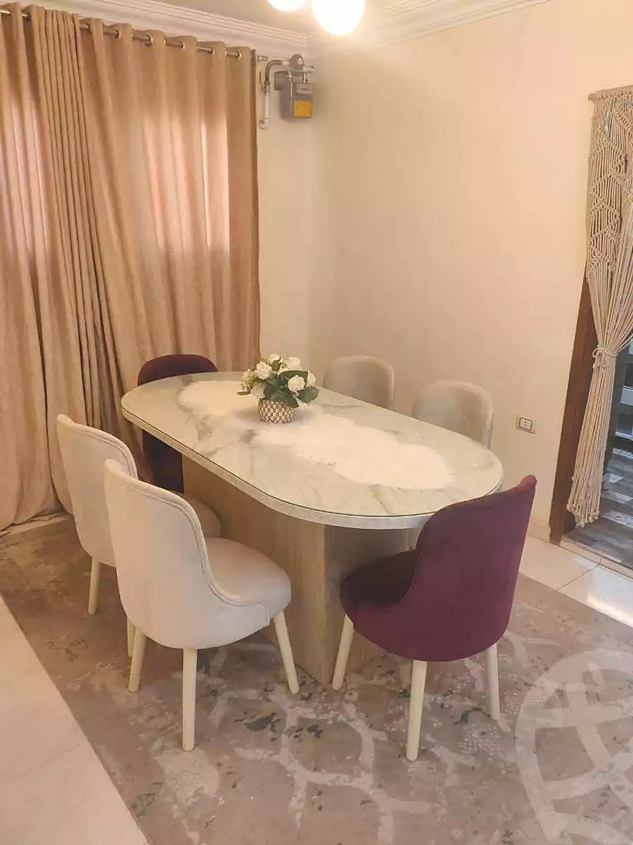 https://aqarmap.com.eg/en/listing/6998841-for-sale-cairo-helwan-zou-el-fekar-basha-st