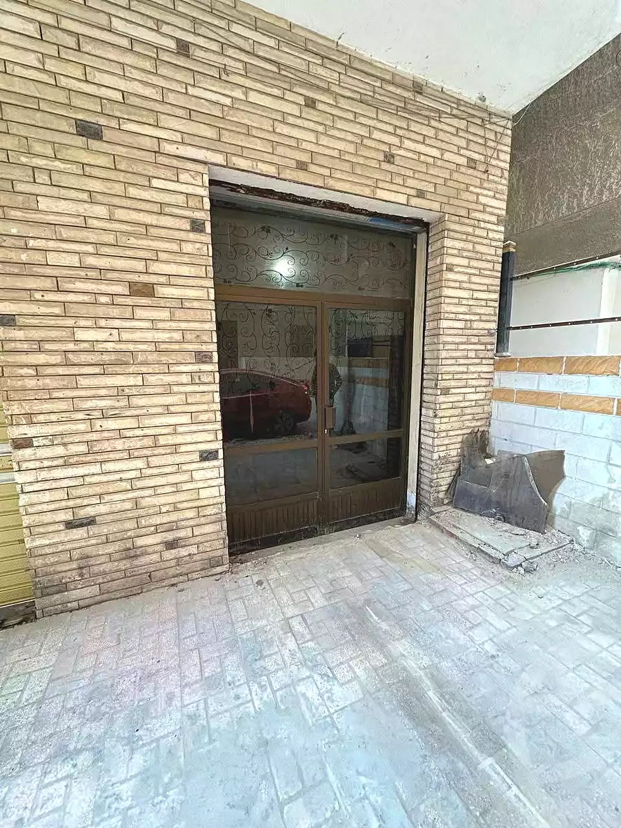 https://aqarmap.com.eg/ar/listing/6998916-for-rent-alexandria-al-agamy-lbytsh-el-salam-st