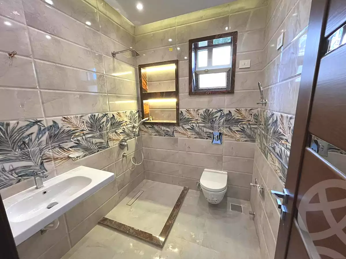 https://aqarmap.com.eg/en/listing/6999042-for-sale-cairo-el-sheikh-zayed-city-el-hay-elthamen-area-4