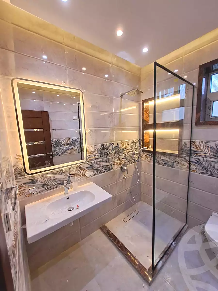 https://aqarmap.com.eg/en/listing/6999042-for-sale-cairo-el-sheikh-zayed-city-el-hay-elthamen-area-4