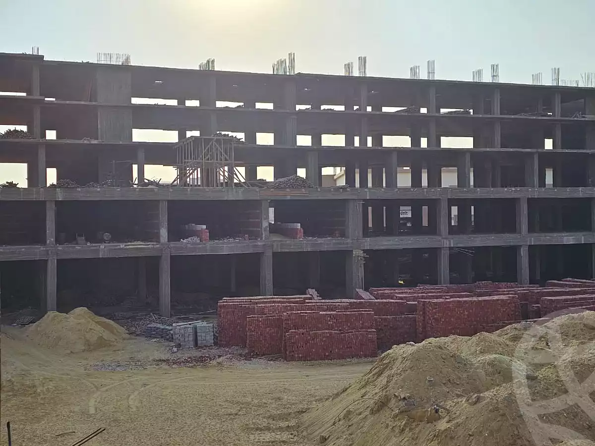 https://aqarmap.com.eg/en/listing/6999060-for-sale-cairo-new-cairo-compounds-iv-business-park-wealth