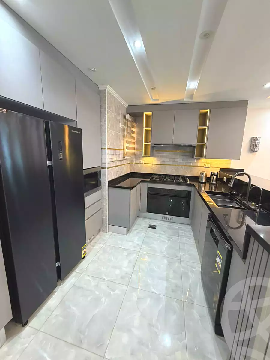 https://aqarmap.com.eg/ar/listing/6999090-for-sale-cairo-new-cairo-compounds-mwrd-fq-llttwyr
