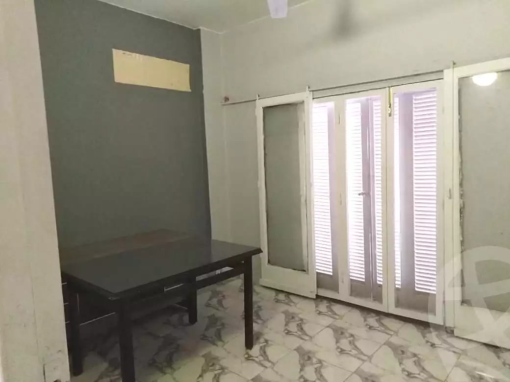 https://aqarmap.com.eg/en/listing/6999198-for-rent-cairo-downtown-abdeen-roushdy-basha-st