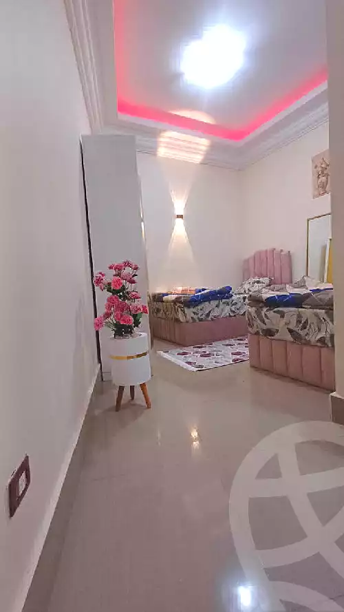 https://aqarmap.com.eg/en/listing/6999807-for-rent-cairo-new-cairo-compounds-hyde-park-centre-ville-hyde-park