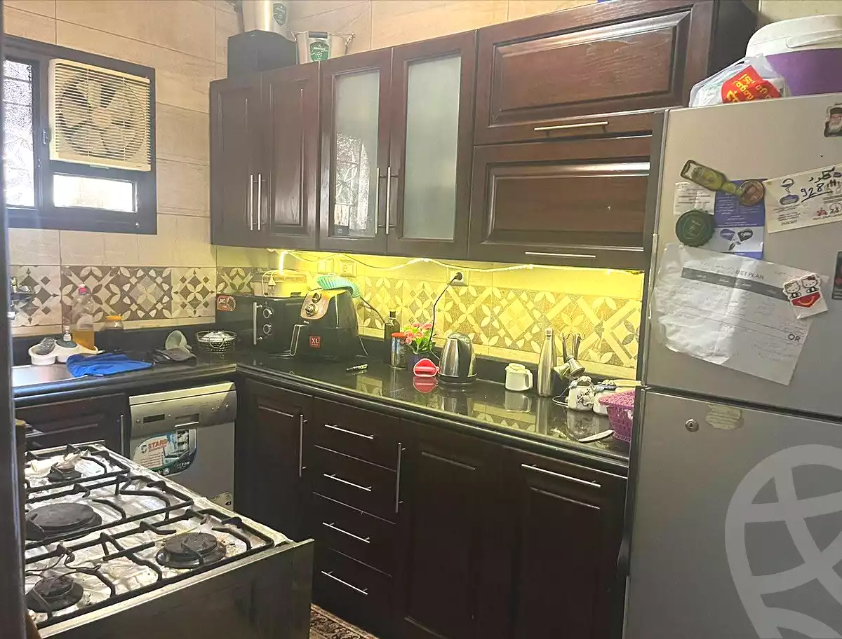 https://aqarmap.com.eg/en/listing/6999892-for-sale-cairo-shoubra-el-sahel-shobra-st