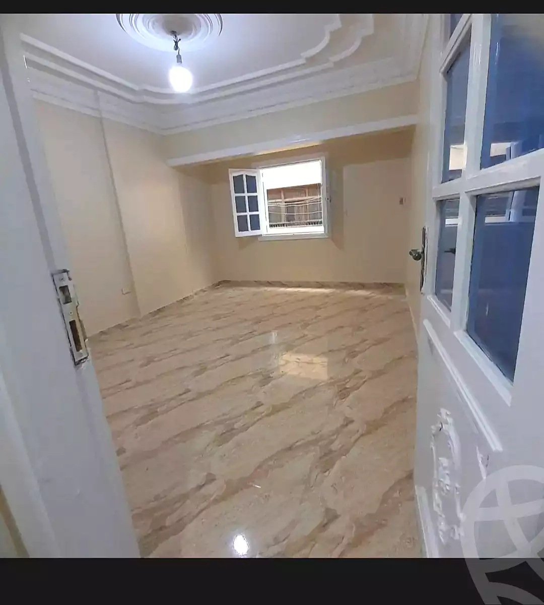 https://aqarmap.com.eg/en/listing/6999992-for-sale-alexandria-miami-shr-jml-bd-lnsr