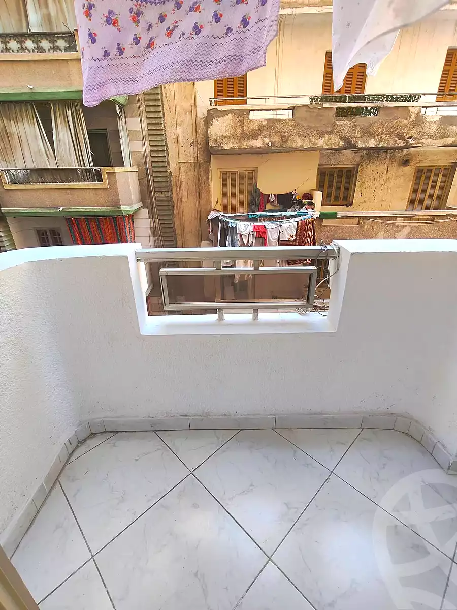 https://aqarmap.com.eg/ar/listing/7000055-for-sale-alexandria-miami-shr-jml-bd-lnsr