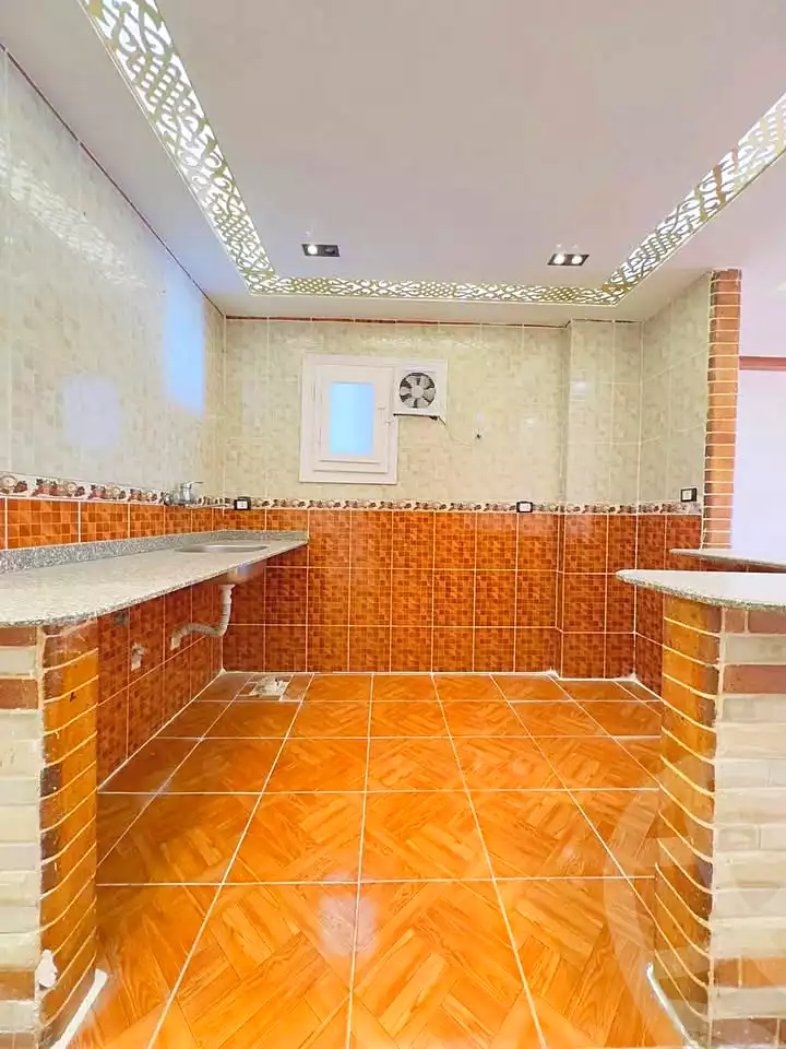 https://aqarmap.com.eg/ar/listing/7000068-for-sale-alexandria-al-agamy-shataa-el-nakheel