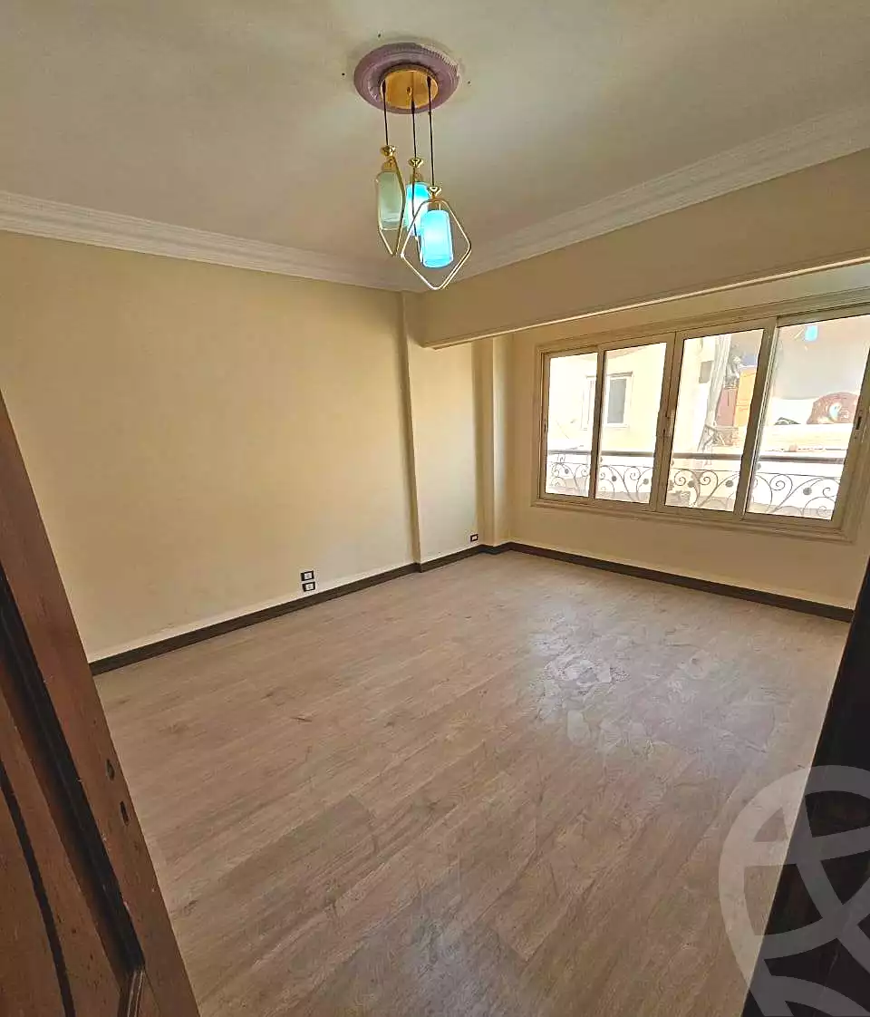 https://aqarmap.com.eg/ar/listing/7000080-for-sale-cairo-al-oubour-el-hay-el-taseaa-el-thaqafa-st