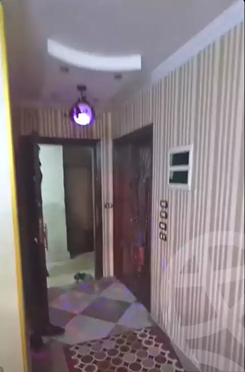 https://aqarmap.com.eg/en/listing/7000206-for-sale-cairo-helwan-helwan-el-sharkeya-ryad-pasha-st