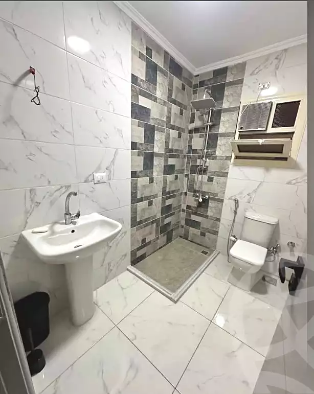 https://aqarmap.com.eg/en/listing/7000392-for-sale-cairo-helwan-hadayek-helwan-el-khashab-canal