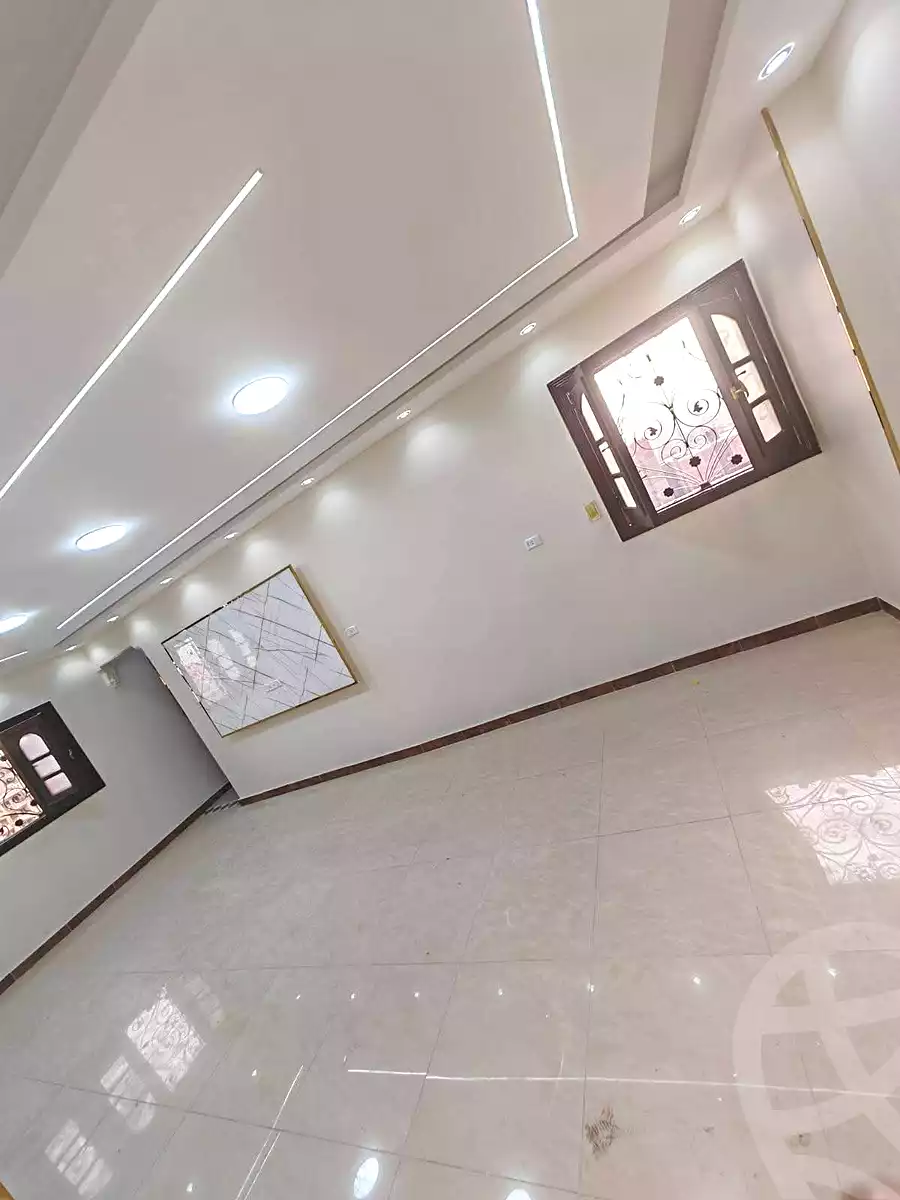 https://aqarmap.com.eg/en/listing/7000706-for-sale-cairo-helwan-helwan-el-sharkeya-thabit-basha-st