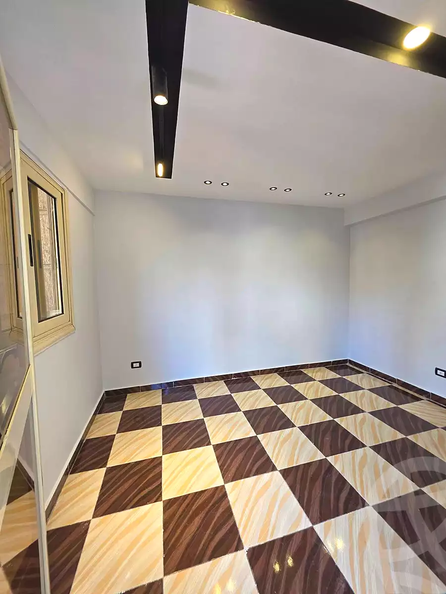 https://aqarmap.com.eg/ar/listing/7000730-for-sale-alexandria-sydy-bshr-sydy-bshr-bhry-shr-khld-bn-lwlyd