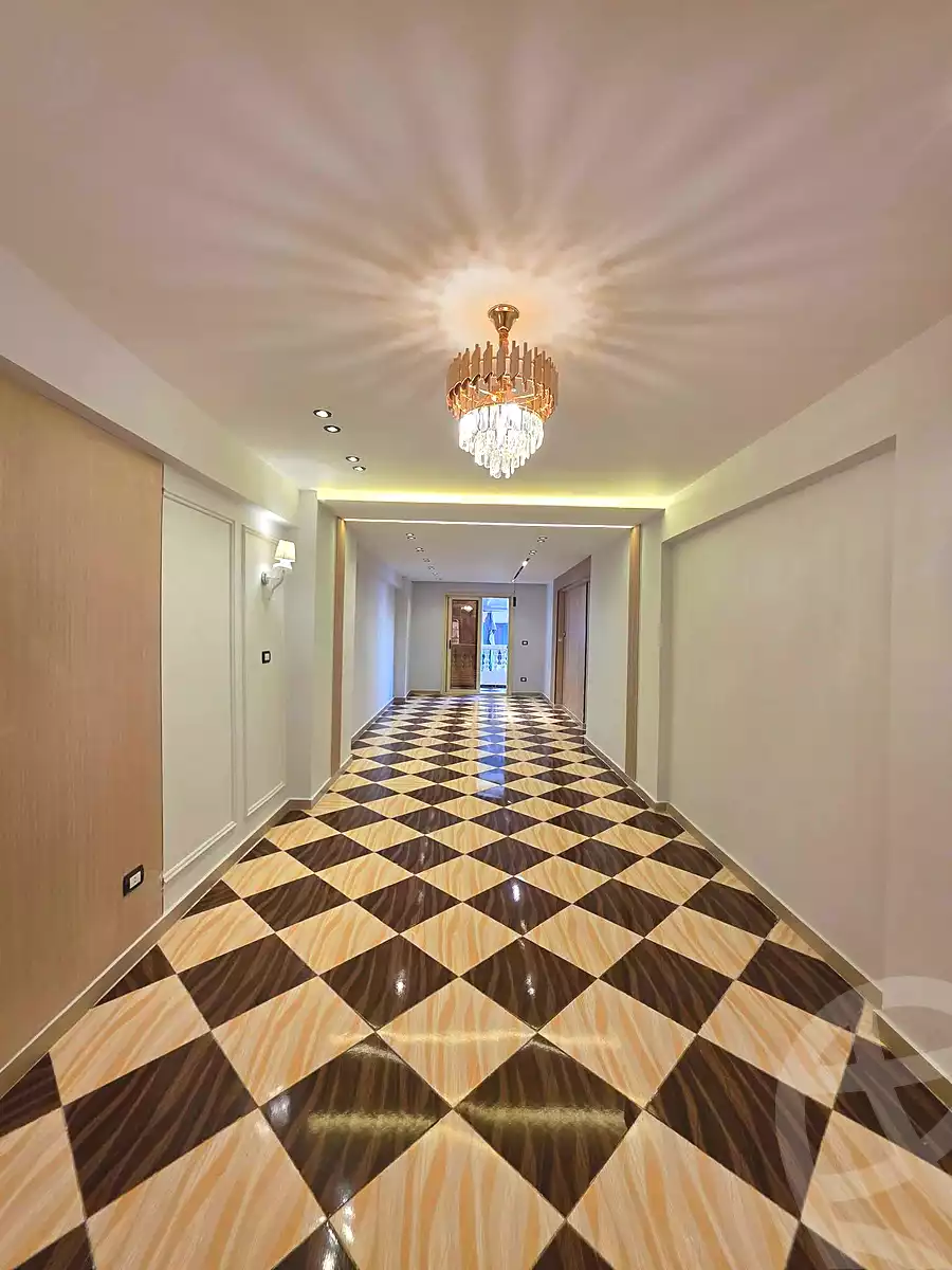 https://aqarmap.com.eg/ar/listing/7000730-for-sale-alexandria-sydy-bshr-sydy-bshr-bhry-shr-khld-bn-lwlyd