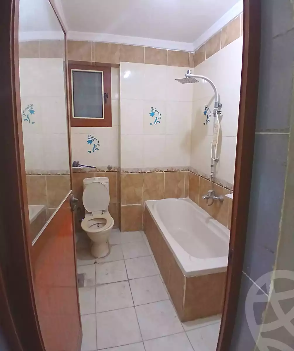 https://aqarmap.com.eg/en/listing/7000805-for-sale-alexandria-lsywf-el-falki-street-16-el-eslah