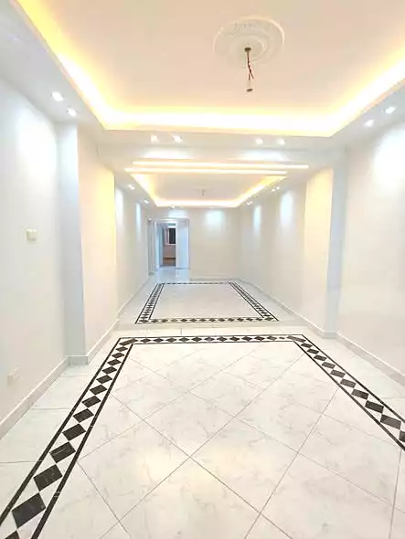 https://aqarmap.com.eg/ar/listing/7000885-for-sale-alexandria-el-asafra-shr-45