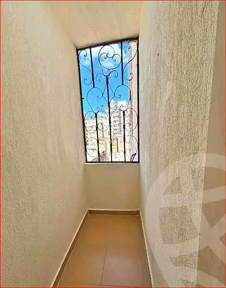https://aqarmap.com.eg/ar/listing/7000966-for-sale-alexandria-miami-el-gaish-rd-st