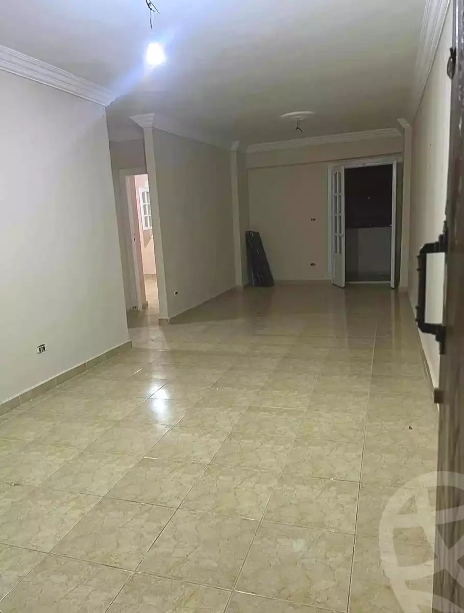 https://aqarmap.com.eg/ar/listing/7000975-for-rent-alexandria-shds