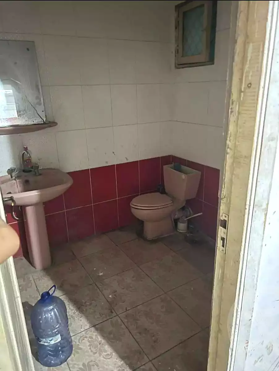 https://aqarmap.com.eg/ar/listing/7001028-for-sale-alexandria-sydy-bshr-sydy-bshr-bhry-amr-el-nogomy-st