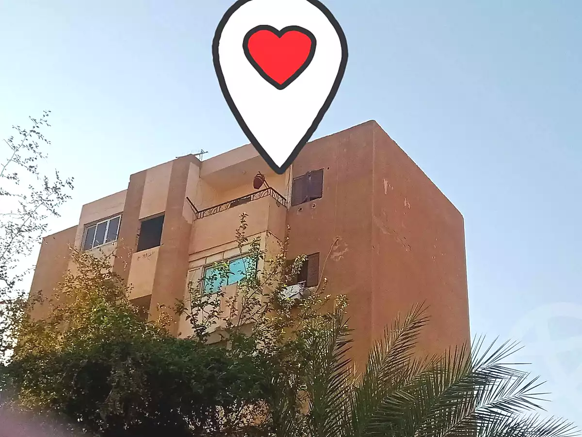 https://aqarmap.com.eg/en/listing/7001058-for-sale-cairo-15th-of-may-mjwr-23