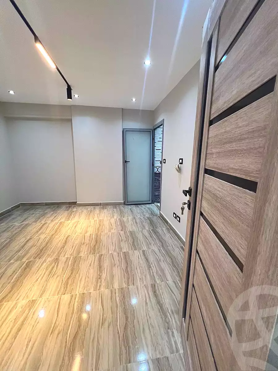 https://aqarmap.com.eg/ar/listing/7001162-for-sale-alexandria-al-agamy-lbytsh