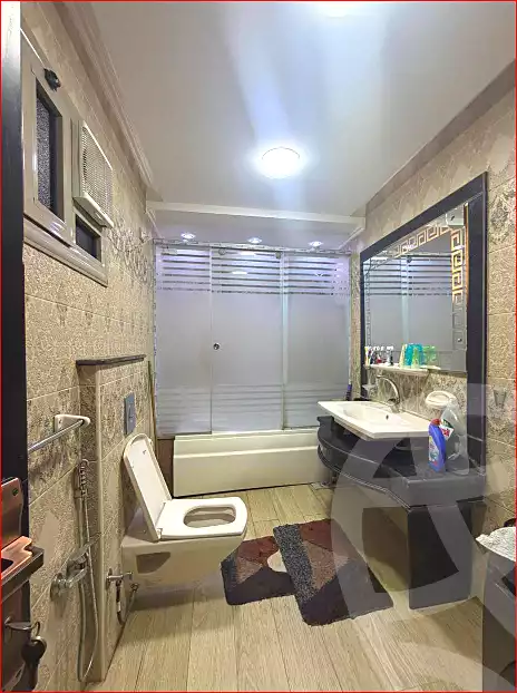 https://aqarmap.com.eg/en/listing/7001129-for-sale-cairo-helwan-helwan-el-sharkeya-heidar-st