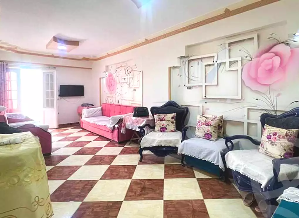 https://aqarmap.com.eg/ar/listing/7001609-for-sale-alexandria-el-asafra-shr-45