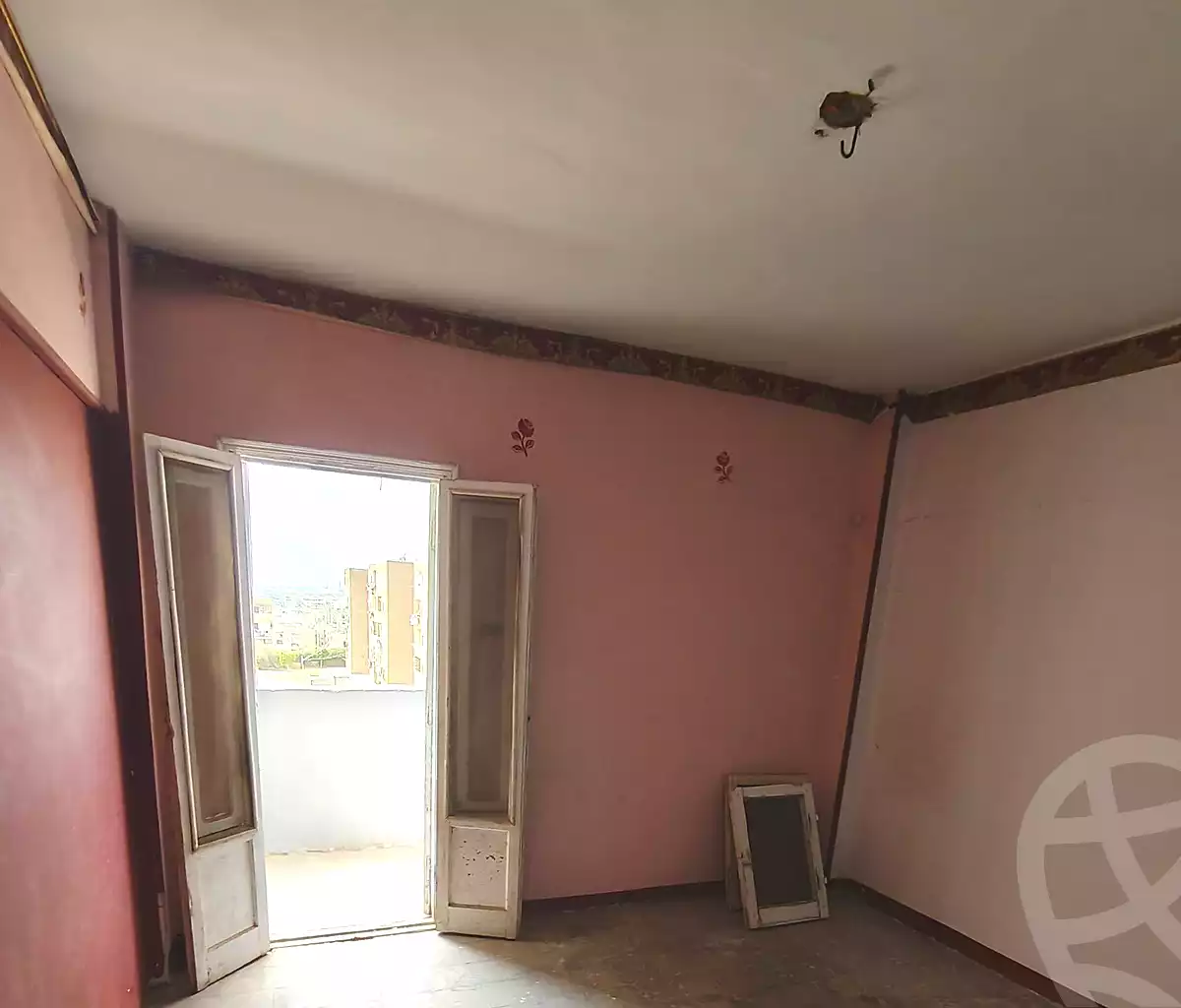 https://aqarmap.com.eg/en/listing/7001688-for-sale-cairo-15th-of-may-mjwr-28