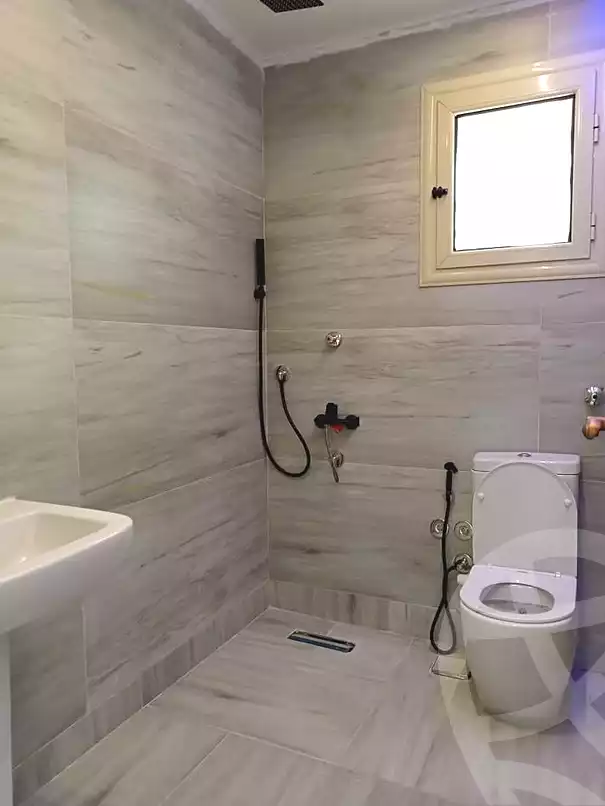https://aqarmap.com.eg/ar/listing/7001777-for-sale-alexandria-el-asafra-l-sfr-bhry