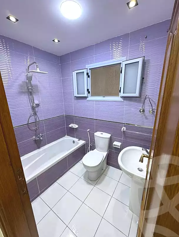https://aqarmap.com.eg/ar/listing/7001779-for-sale-alexandria-sydy-bshr-sydy-bshr-bhry-shr-mhmwd-l-yswy