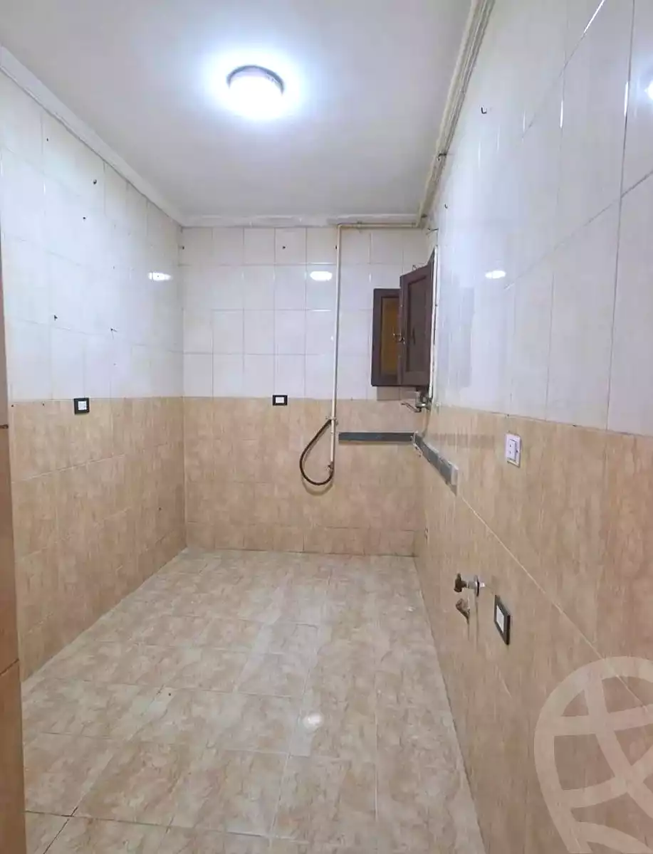 https://aqarmap.com.eg/en/listing/7002056-for-sale-alexandria-sydy-bshr-sydy-bshr-bhry-shr-mhmwd-l-yswy