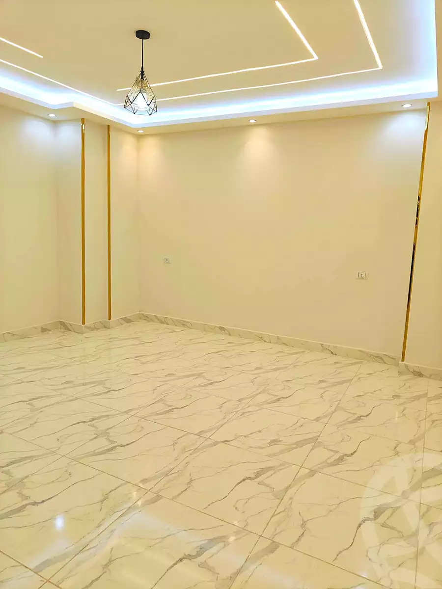 https://aqarmap.com.eg/ar/listing/7002157-for-sale-alexandria-al-agamy-el-hanouvel-abo-bakr-el-sedeek-st