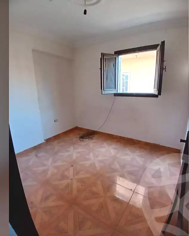 https://aqarmap.com.eg/ar/listing/7002222-for-sale-alexandria-el-asafra-seyam-st