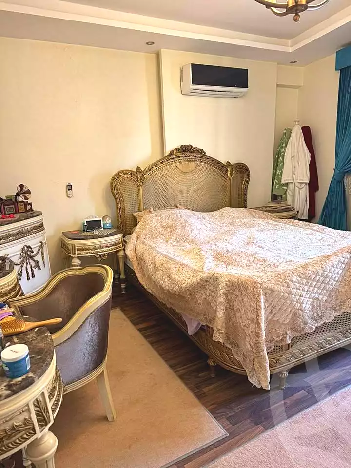 https://aqarmap.com.eg/en/listing/7002242-for-sale-alexandria-sydy-bshr-sydy-bshr-bhry-shr-mhmwd-l-yswy