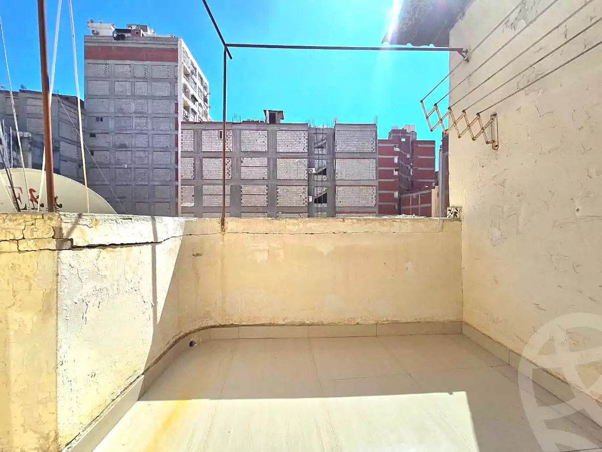 https://aqarmap.com.eg/en/listing/7002404-for-sale-alexandria-el-asafra-shr-jml-bd-lnsr
