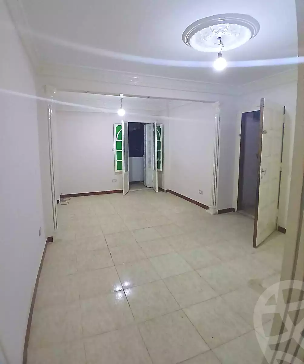 https://aqarmap.com.eg/ar/listing/7002435-for-sale-alexandria-lsywf-el-falki