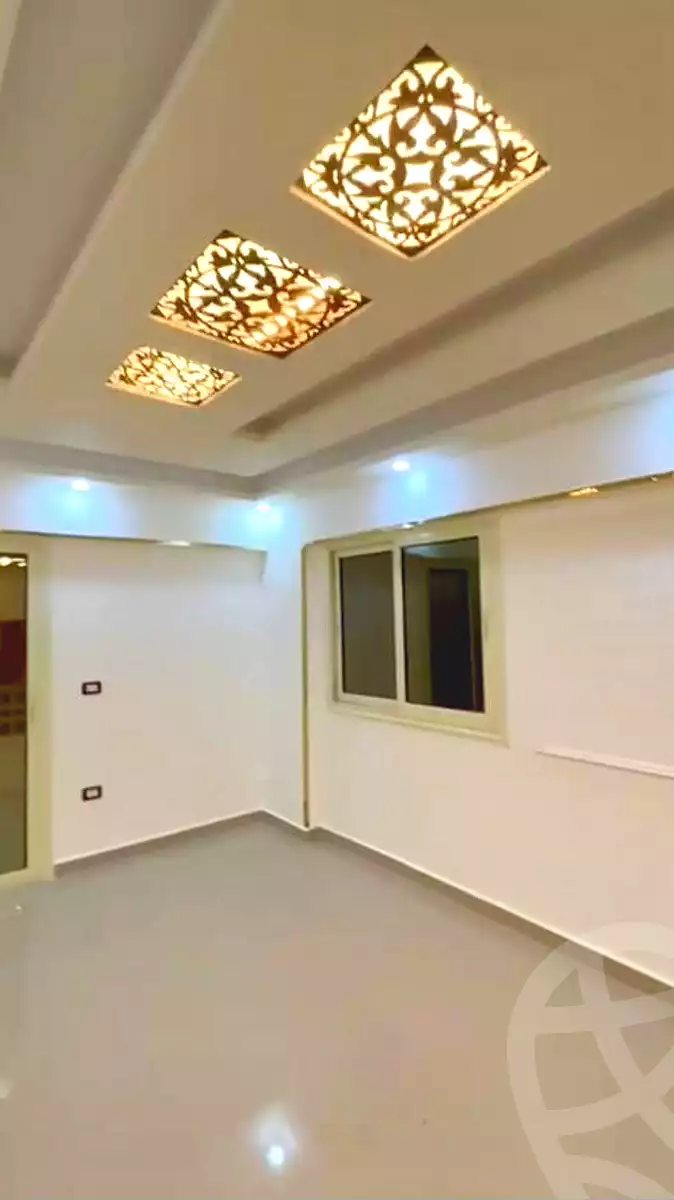 https://aqarmap.com.eg/ar/listing/7002455-for-sale-alexandria-al-agamy-shataa-el-nakheel