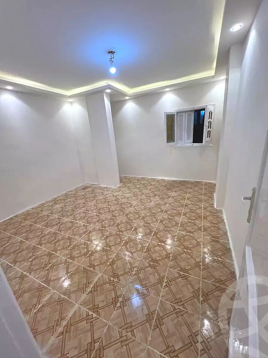 https://aqarmap.com.eg/ar/listing/7002533-for-sale-alexandria-al-agamy-lbytsh-shahr-al-assal-st