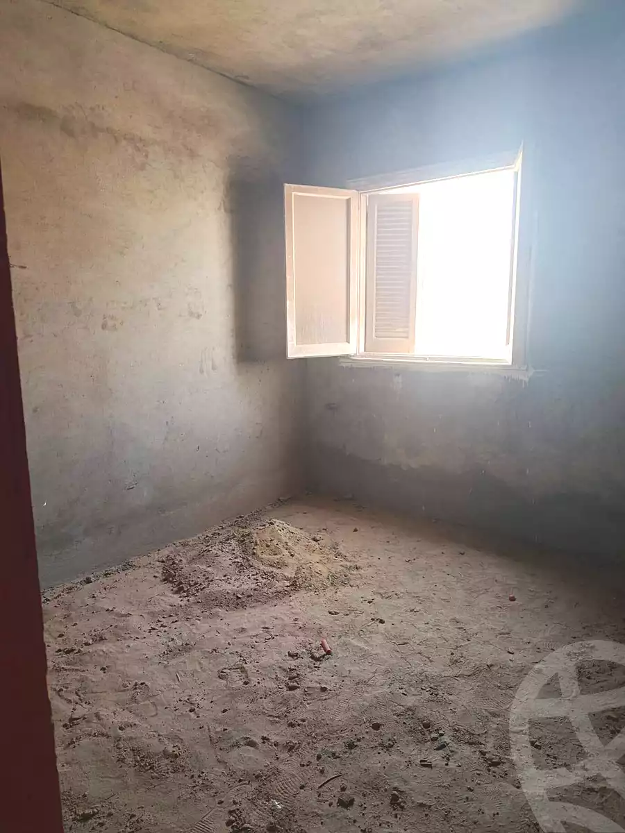 https://aqarmap.com.eg/ar/listing/7002635-for-sale-cairo-15th-of-may-mjwr-12