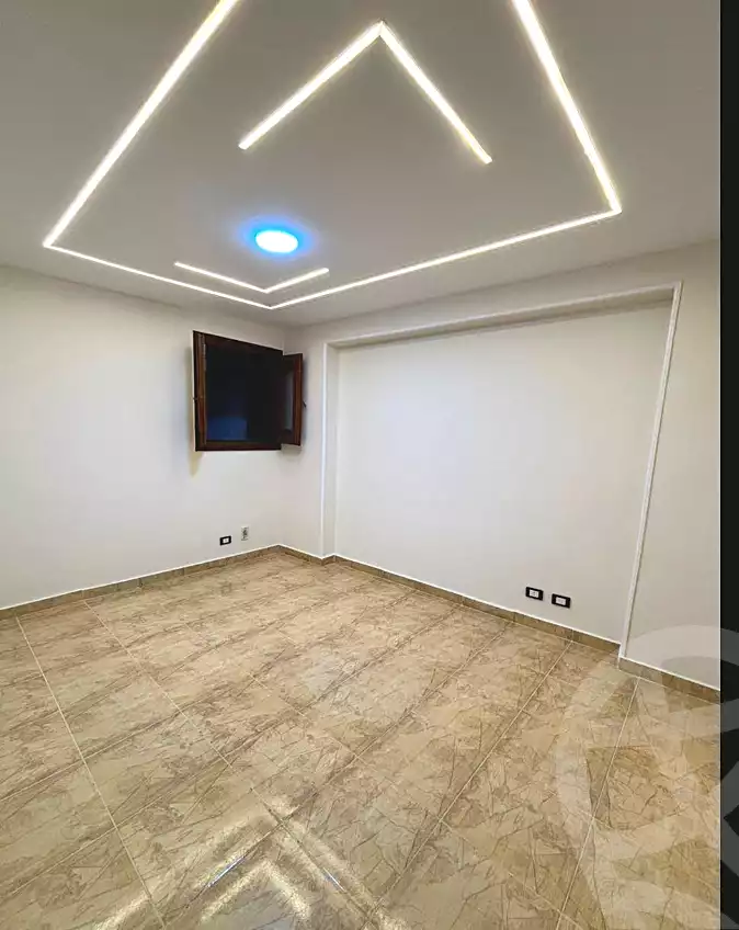 https://aqarmap.com.eg/en/listing/7002815-for-sale-alexandria-sydy-bshr-sydy-bshr-bhry-shr-mhmwd-l-yswy