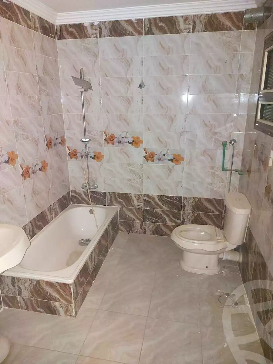 https://aqarmap.com.eg/en/listing/7002864-for-sale-cairo-helwan-helwan-el-sharkeya-el-maraghi-st