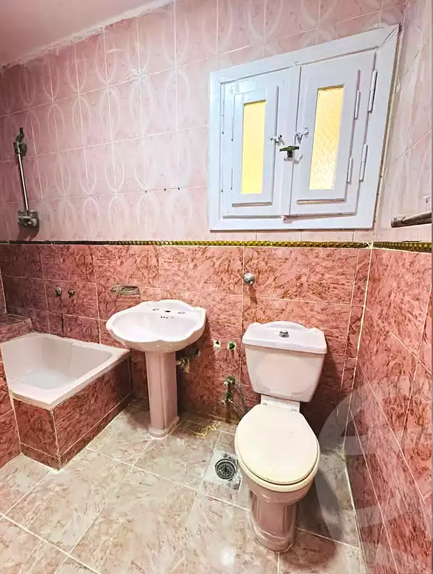 https://aqarmap.com.eg/ar/listing/7003201-for-sale-alexandria-al-agamy-shataa-el-nakheel
