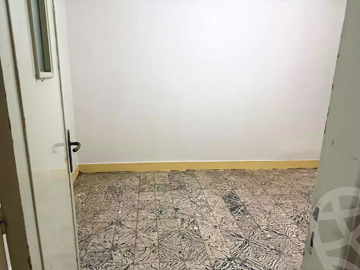 https://aqarmap.com.eg/ar/listing/7003264-for-sale-cairo-ain-shams-ahmed-esmat-st
