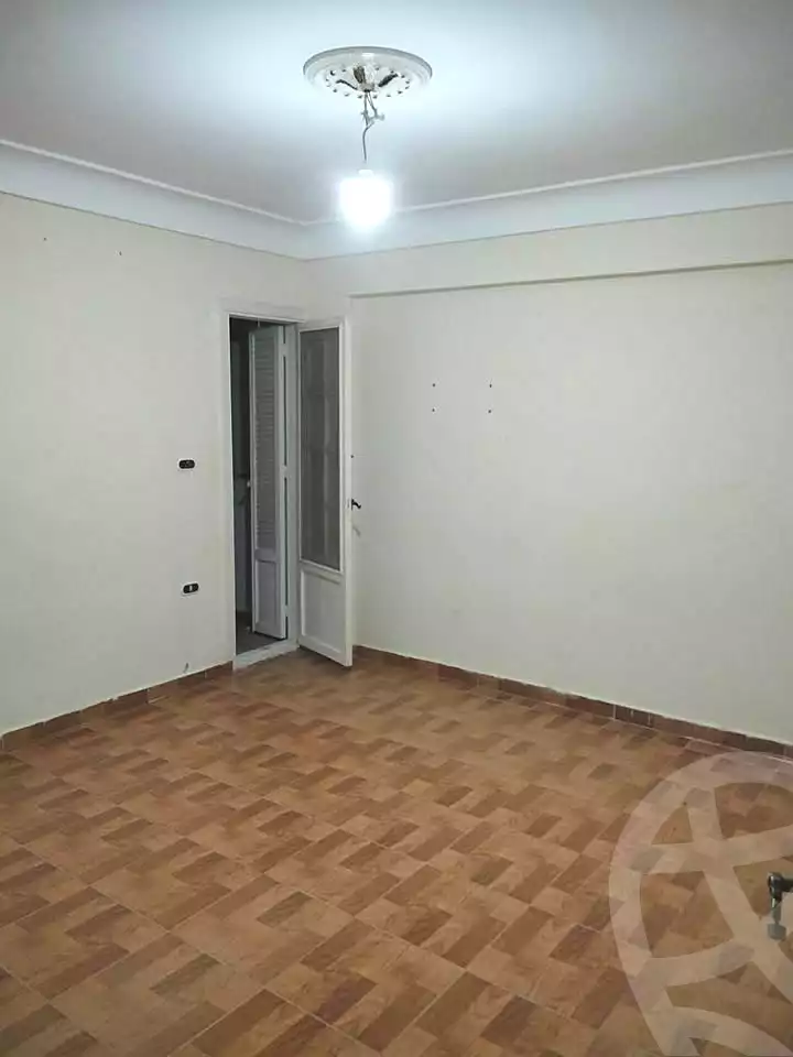 https://aqarmap.com.eg/en/listing/7003499-for-rent-alexandria-al-agamy-el-kilo-21