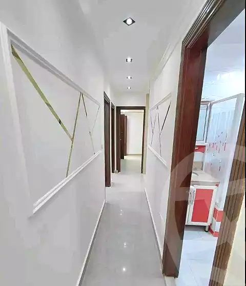 https://aqarmap.com.eg/ar/listing/7003629-for-sale-alexandria-sydy-bshr-sydy-bshr-bhry-street-15