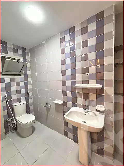 https://aqarmap.com.eg/ar/listing/7003641-for-sale-alexandria-sydy-bshr-sydy-bshr-bhry-shr-mhmwd-l-yswy