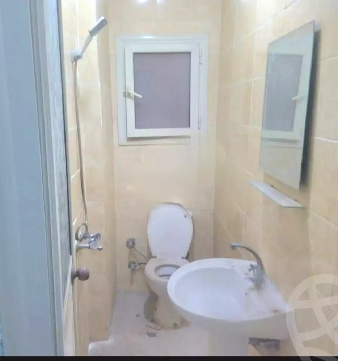 https://aqarmap.com.eg/ar/listing/7003740-for-sale-alexandria-el-asafra-l-sfr-bhry-el-geish-rd