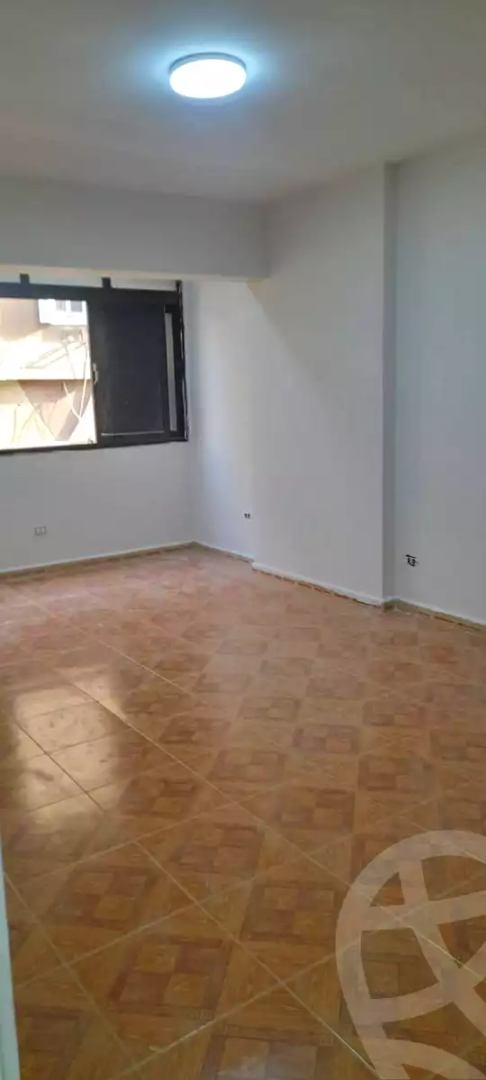 https://aqarmap.com.eg/en/listing/7003826-for-rent-cairo-helwan-helwan-el-sharkeya-abd-el-rahman-pasha-st