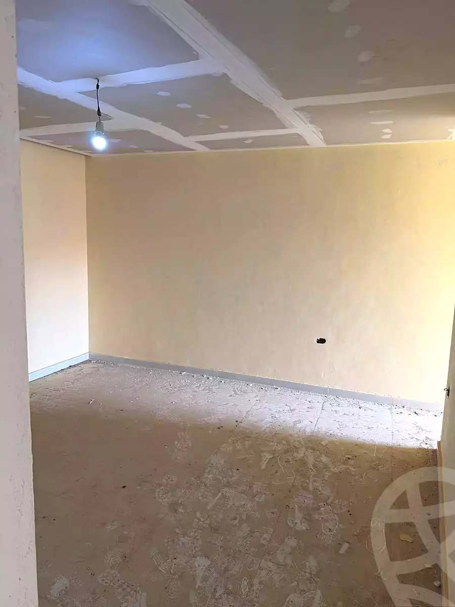 https://aqarmap.com.eg/en/listing/7003858-for-sale-cairo-el-haram-el-lebeny-soltan-khattab-st
