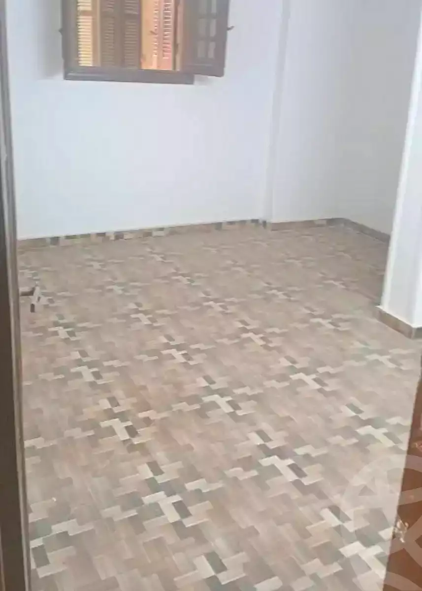 https://aqarmap.com.eg/ar/listing/7004158-for-sale-alexandria-el-mandara-shr-mlk-hfny
